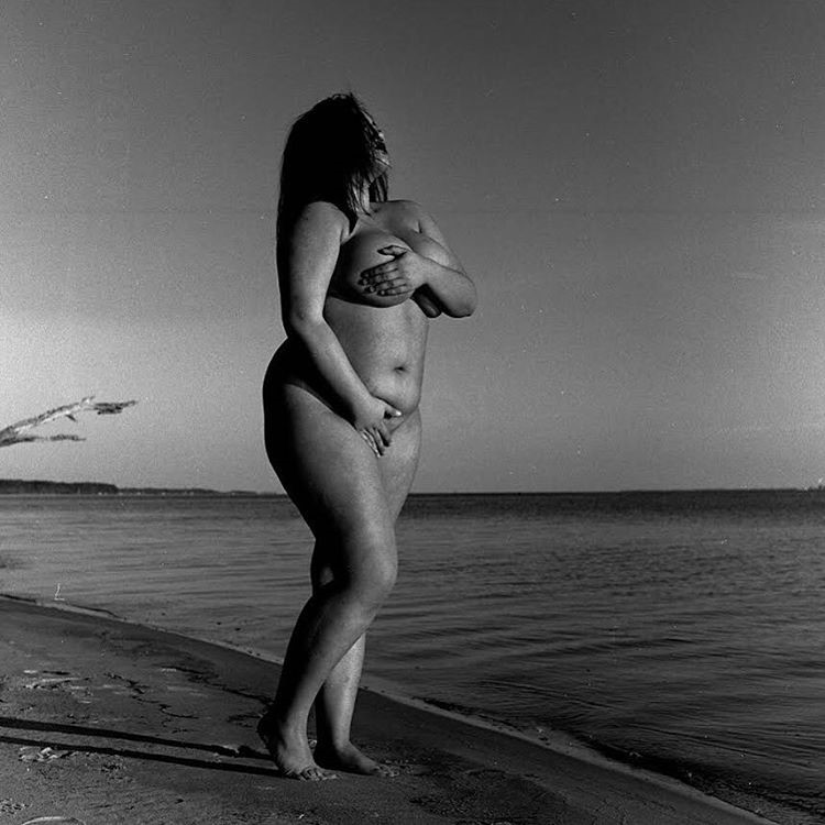 1684199550947877893_6152378719